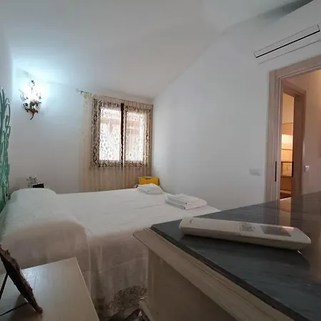 Casa A Pochi Passi Dal Mare Tatil Evi *